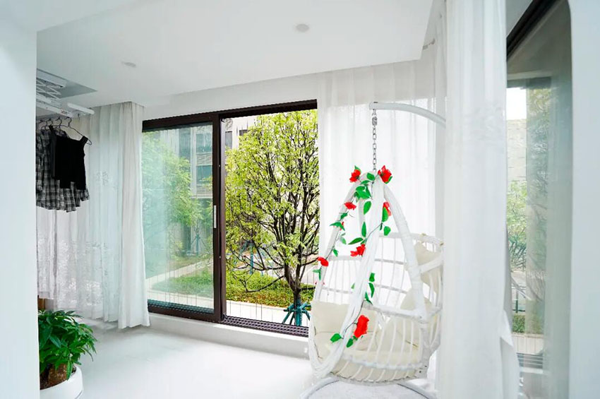 從客廳到陽臺，這個家把簡約風獨有舒適裝明白了！